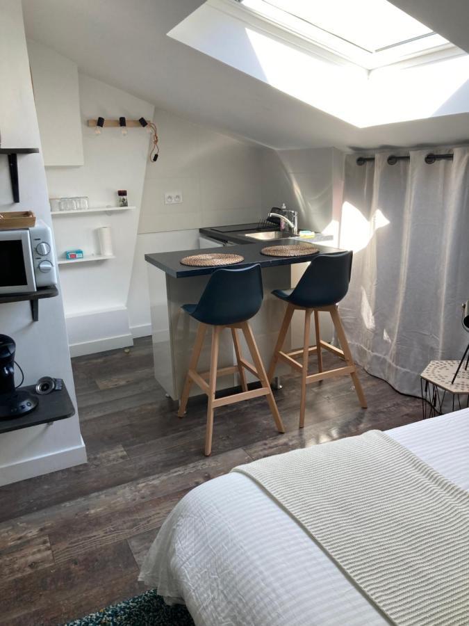 Studio Cocooning Et Refait A Neuf. Lyon 06 Luaran gambar